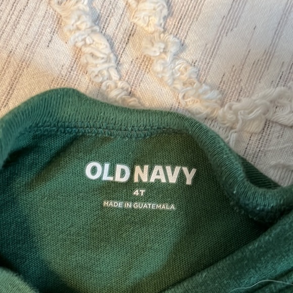 Two long sleeve t-shirts, 4T - Picture 4 of 6